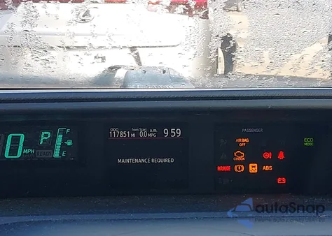 2013 Toyota Prius C Two z USA, uszkodzony, nr VIN JTDKDTB31D1034261